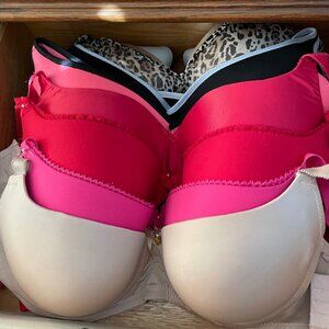 Victoria Secret Bra Set